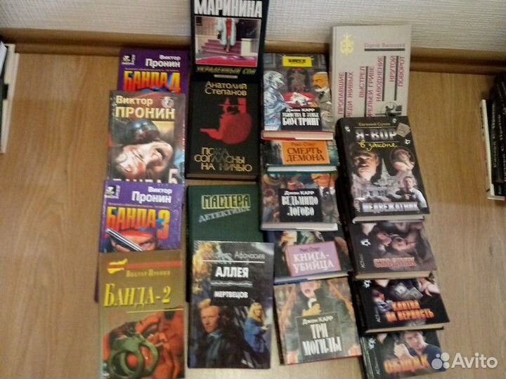 Книги детективы, классика, лирика, приключения