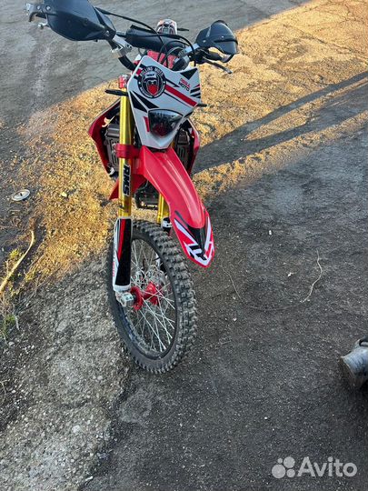 Продам питбайк