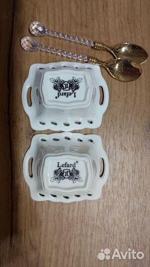 Набор розеток с ложками