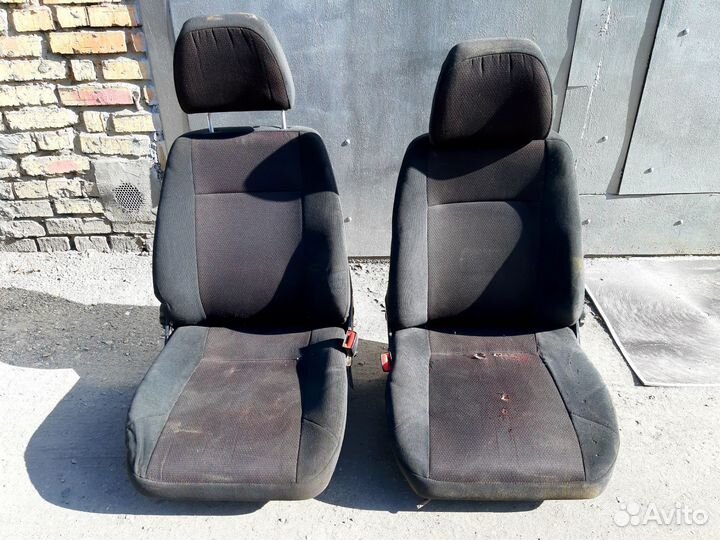 Сидения LADA priora комлект