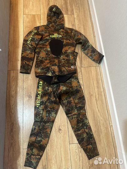 Гидрокостюм для подводной охоты