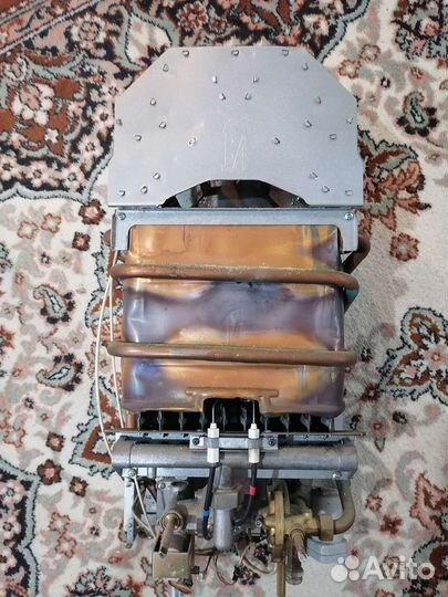 Газовая колонка нева