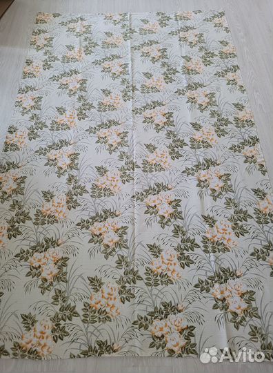 Шторы портьеры, цветы из хлопка на органзе