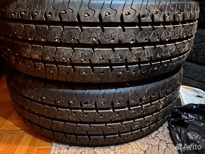 Matador MPS 330 Maxilla 2 225/75 R16C 121R