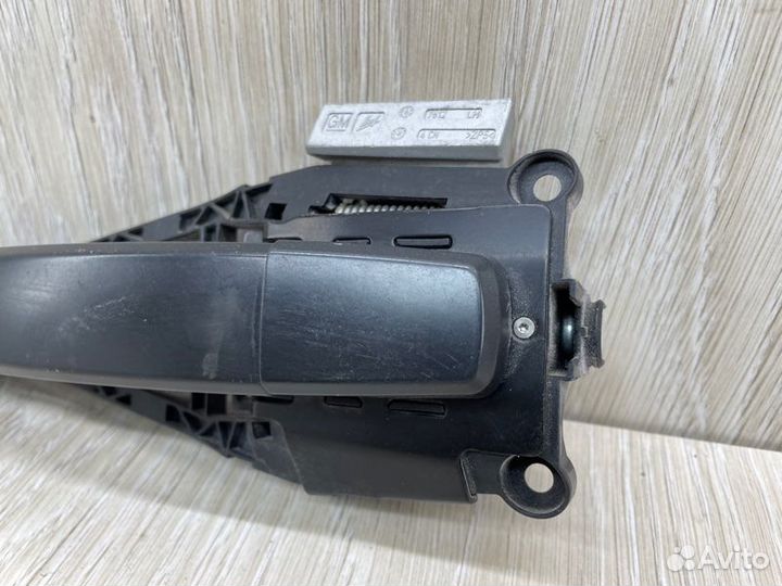 Ручка двери наружная задняя левая Chevrolet Cruze