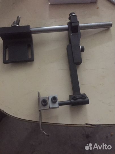 Лапки для канта и отстрочки,челнок