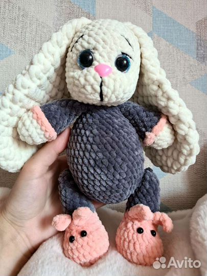 Плюшевый заяц