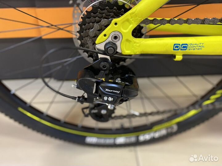 Велосипед алюминиев. rush hour XS 650