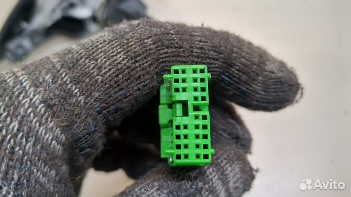 Зеркало боковое правое Volvo S60