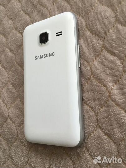 Samsung Galaxy J1 Mini SM-J105H, 8 ГБ