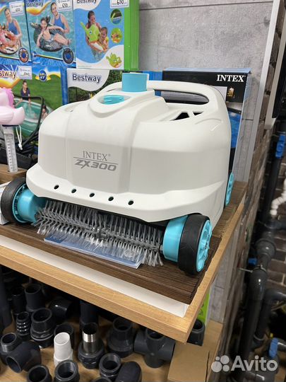 Пылесос автоматический для бассейна ассорти
