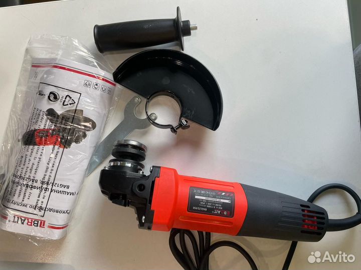 Углошлифовальная машинка Brait BAG125/950 арт.1338