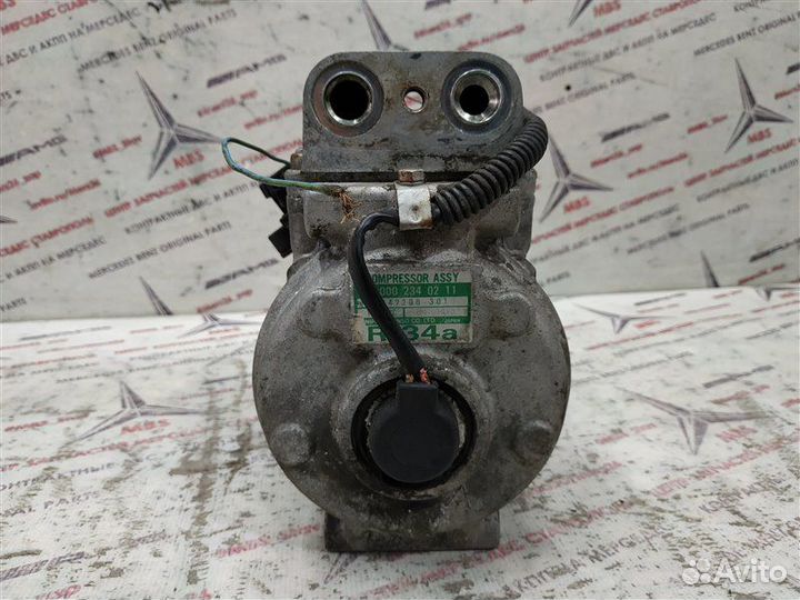 Компрессор кондиционера Mercedes E-Class W124