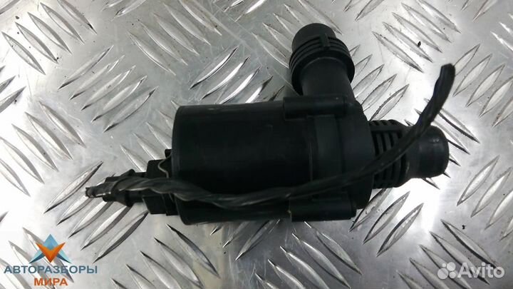 Насос антифриза дополнительный BMW X5 E53 рест