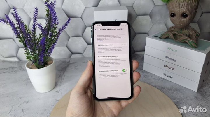 iPhone 11, 64 ГБ