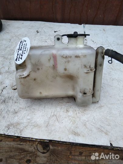 Расширительный бачок Тойота Авенсис 2