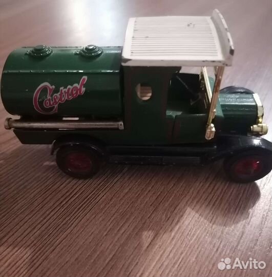 Моделька Ford