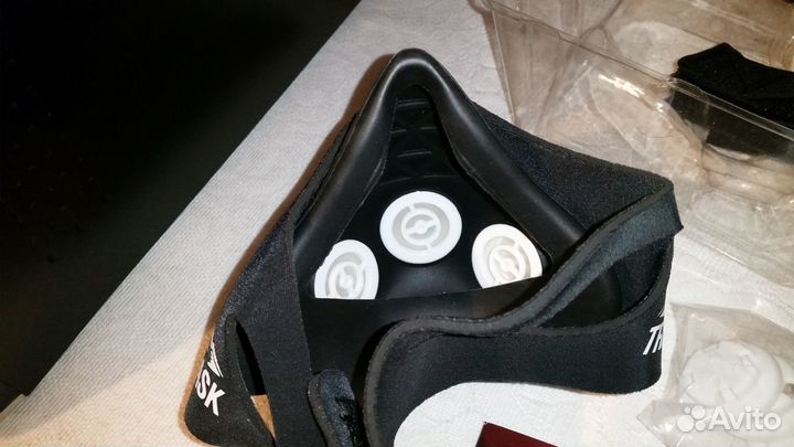 Тренировочная маска Elevation Training Mask 2.0 M