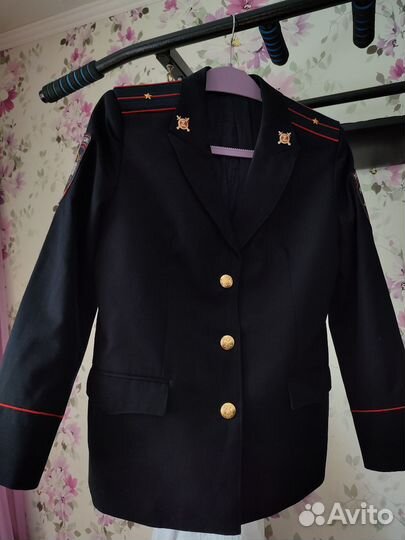 Полицейская форма женская