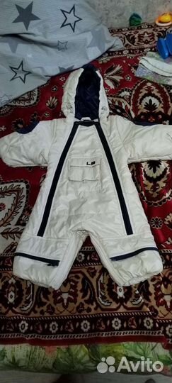 Курточка осень весна размер 64-68