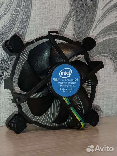 Боксовый кулер intel
