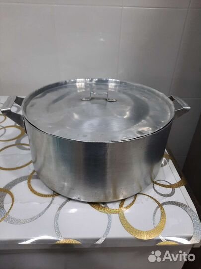 Кастрюля эмалированная бу и железные кастрюли бу