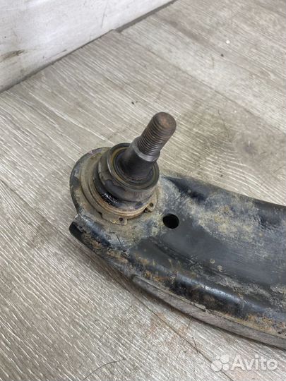 Рычаг передний правый Kia Rio