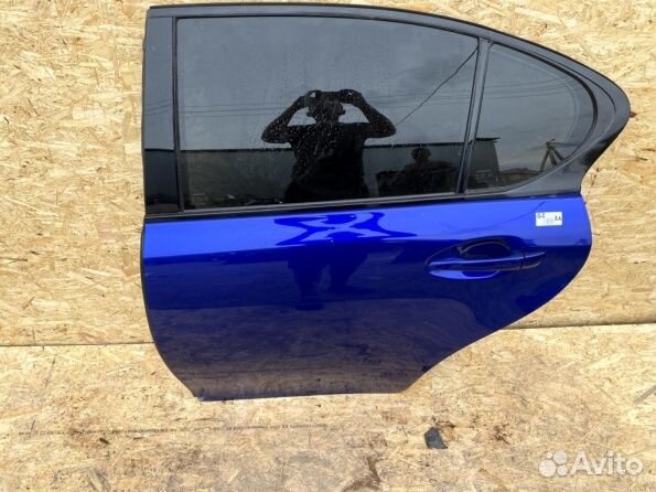 Дверь задняя Лексус джс 4