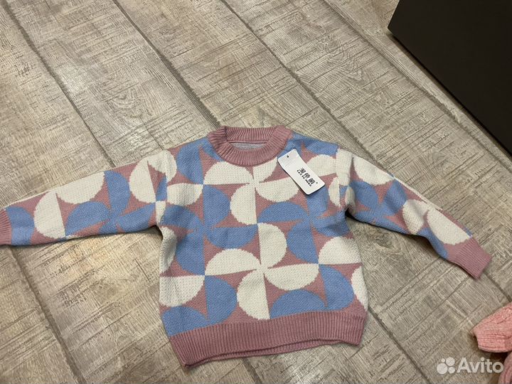 Свитер для девочки