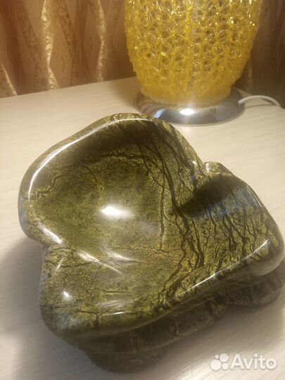 Пепельница камень