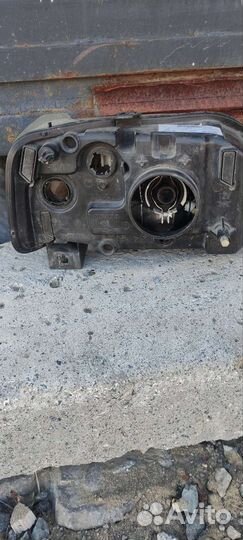 Logan фара левая