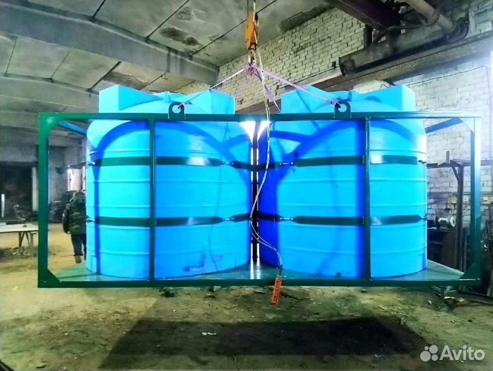 Емкость пластиковая под воду