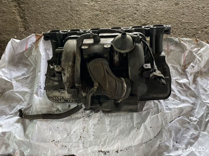 Коллектор впускной BMW X3 E83 2004-2010