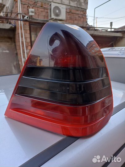Задняя фара Мерседес 202 рестайл