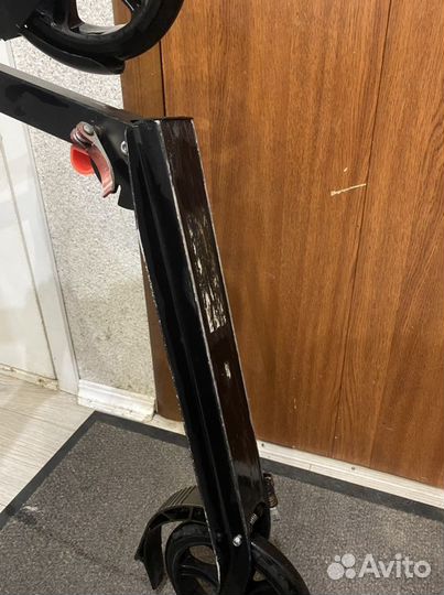 Самокат Reaction 200 мм колеса