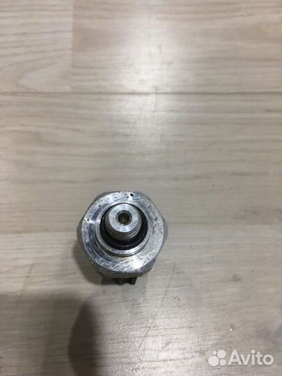 Датчик кондиционера хладагента Kia RIO 3