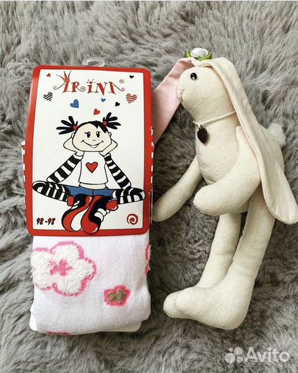 Колготки и бант