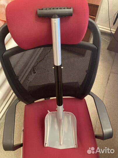 Лопата для снега автомобильная