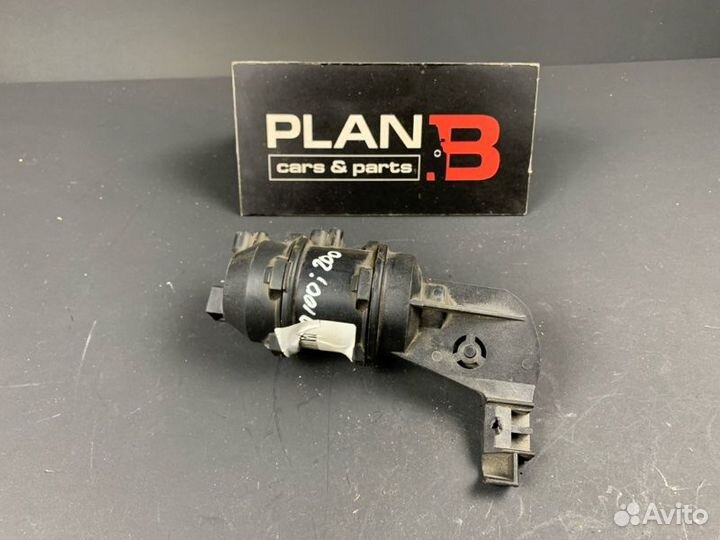 Клапан воздушный Audi 100 44