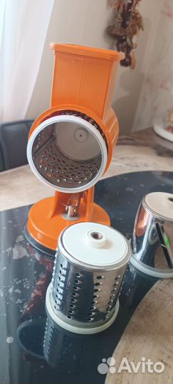 Ручной комбайн, новый. терка, шинковка