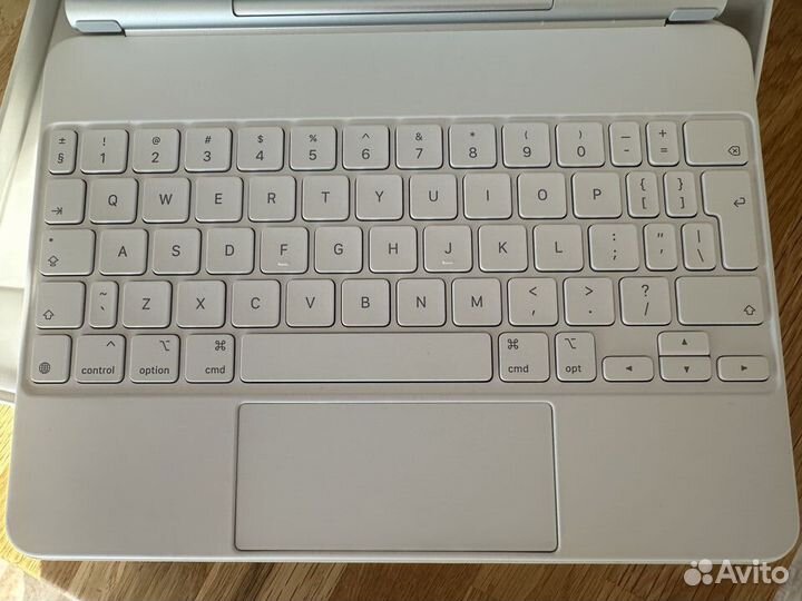 Клавиатура Magic Keyboard iPad 11