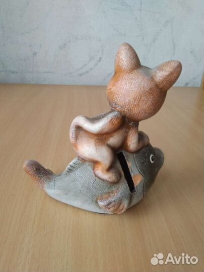 Сувенир глина Кот рыба