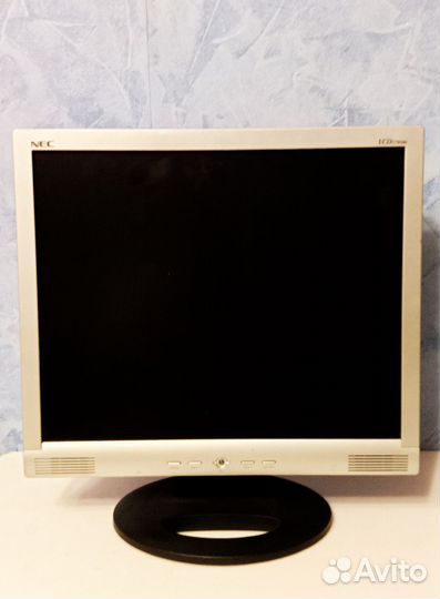 Монитор NEC 17