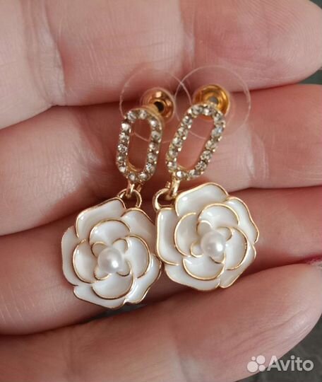 Серьги в стиле Шанель