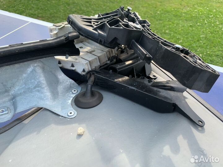 Комплект з/ч для правых дверей Mercedes A180 W169