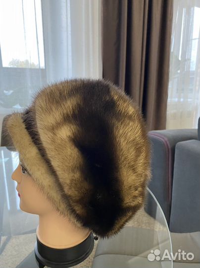 Берет женский