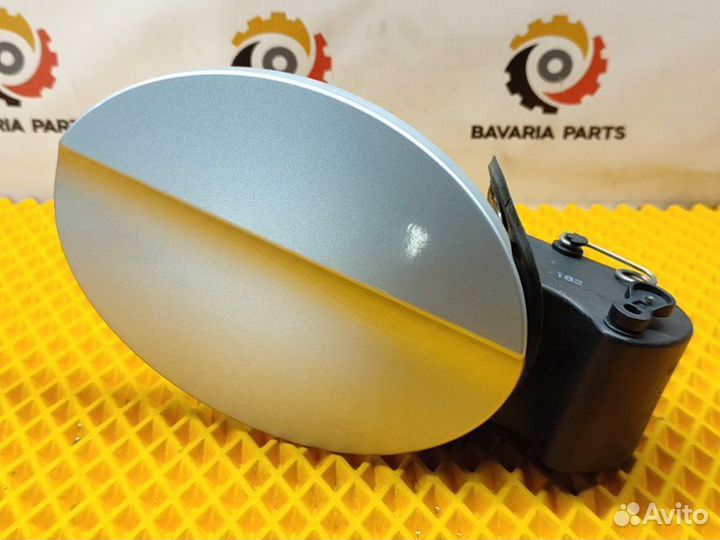 Лючок топливного бака Mercedes Cls W219 3.5 2007