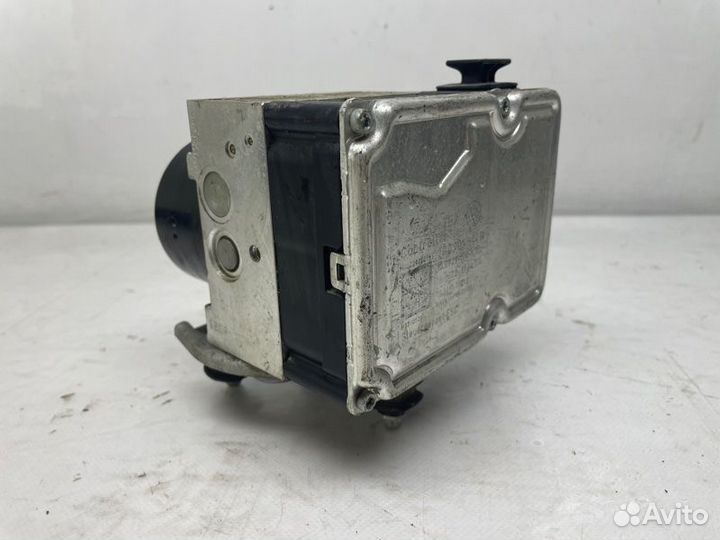 Блок abs Volkswagen Touareg FL 3.6 2015