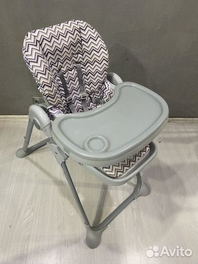 Стульчик для кормления capella s-215