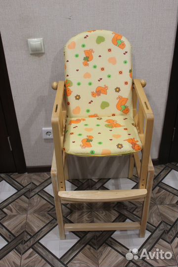 Стол и стульчик для кормления